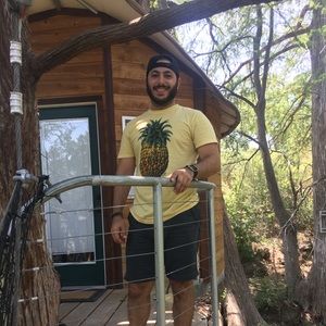 Meet your Posher, Anthony